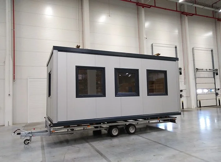 Bureau Container Belgique 18 m² : Espace Modulaire pour Chantiers et Bureaux Temporaires – Image 4
