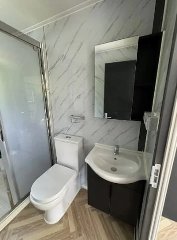 Conteneur Mobile avec Deux Chambres et Cuisine – Modèle 2024 – Image 3