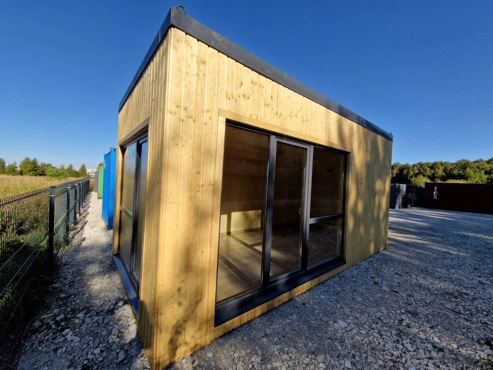 Bureau modulaire bois 18 m² – Espace de travail confortable et écologique – Image 2