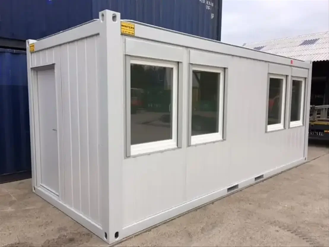 Conteneur bureau chantier 20 pieds – Bureau mobile sécurisé – Image 3