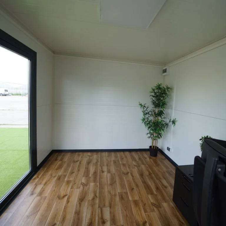BUNGALOW DE CHANTIER MODÈLE STOCKHOLM DE 6×3 MÈTRES – Image 5